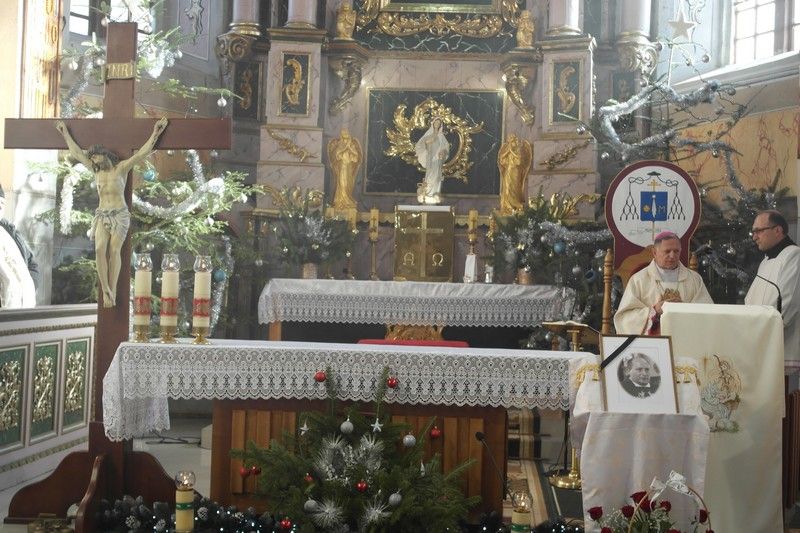 Uroczystości upamiętniające śp. o. Romana Dąbrowskiego O.Carm.